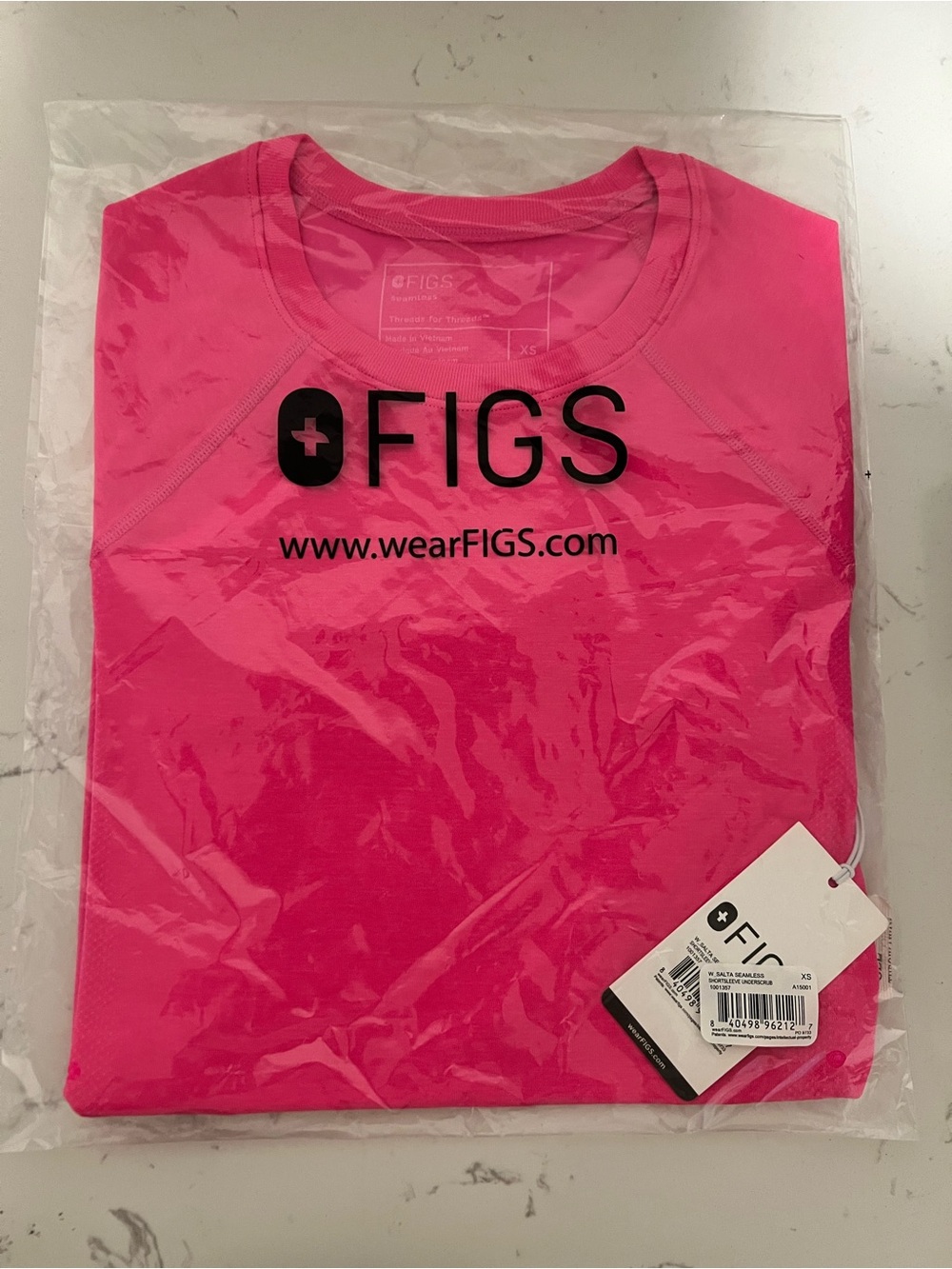 Figs Rapid Response Pink Short Sleeve Seamless Salta Underscrub